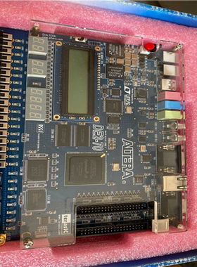 【顺庆】de2-70 fpga ep2c70 友晶 terasic【议价】