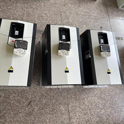 （议价）S880-01-293A-3ABB变频器160KWACS