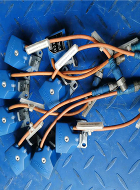 议价法国SENSTRONIC 传感器F67700.