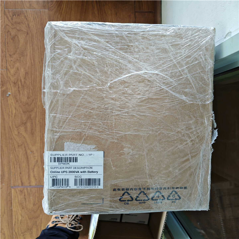 议价SPM3K 施耐德SP系列UPS电源，3KVA/2400W，