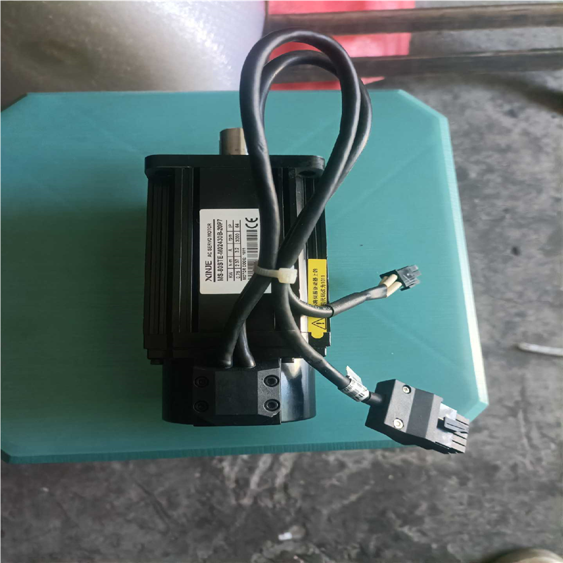 信捷驱动器：DS2-20P7-BSW，信捷伺服电机 MS-8~议价