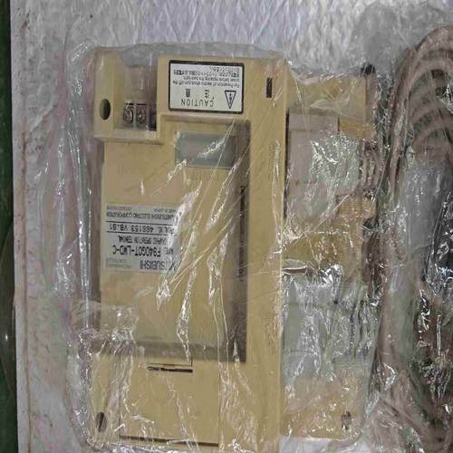 三菱触摸屏F940G0T-LWD-C正常件功能成议价