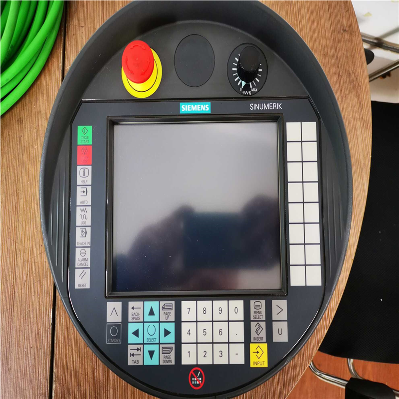 议~HT8，6FC5403-0AA20-0AA1，99成新前盖外