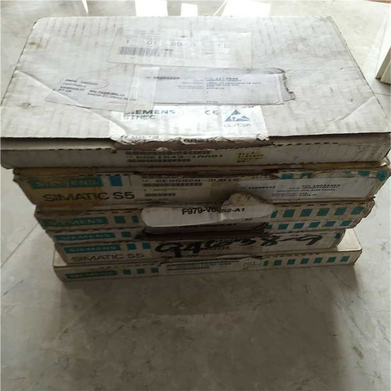 6ES5712 6ES7 712-8CB00 PLC模（憨憨电子）
