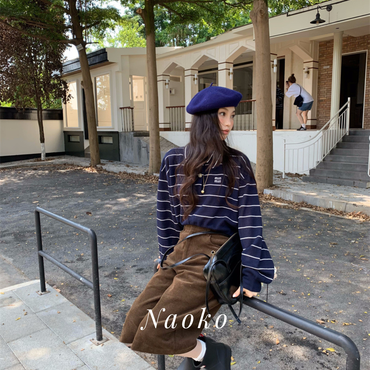 韩女必入手很好看的条纹polo上衣