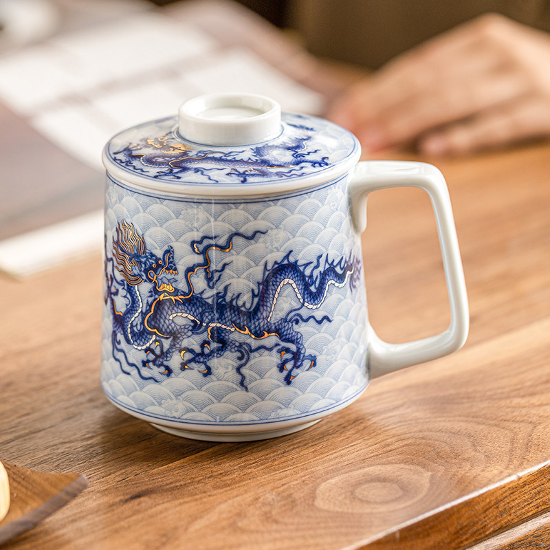 速发优格青花龙纹陶人马克杯带盖家用个瓷办公水杯泡茶杯可茶水分