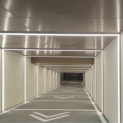 低商压控PMV制箱柜坡车库出入口追逐级亮灯道追光控制光箱用