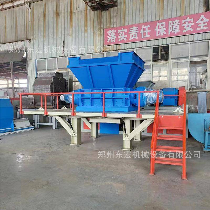大型工XAR业固撕碎机多功能双轴撕铁废碎机废轮胎废破碎机