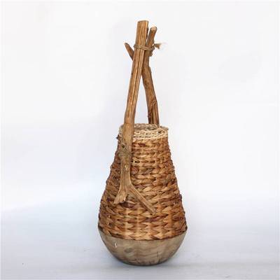 厂家销售手工制作蒲草和泡桐混搭编织篓花篮器皿桌面装饰摆件