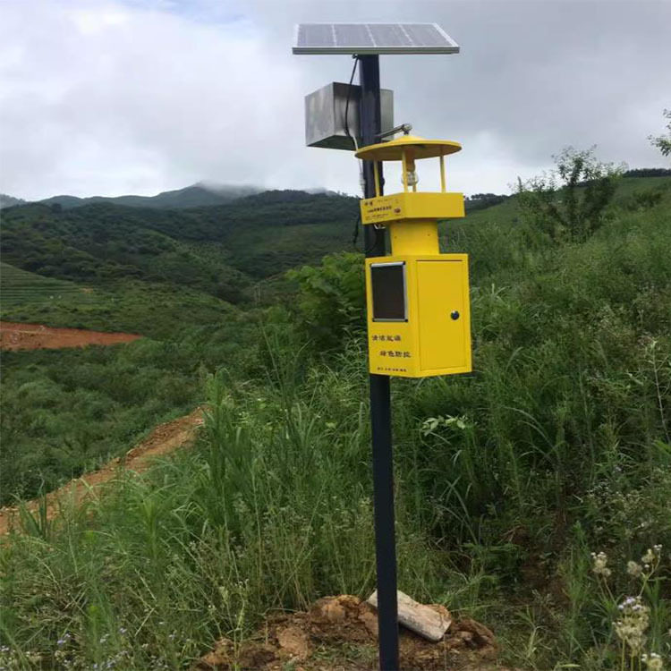 太阳能频振式果园农用灭蚊灯