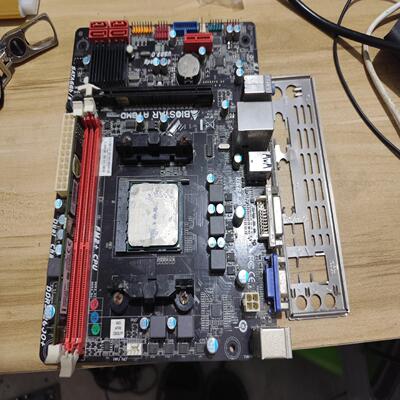 映泰A78MD主板+A8-7600cpu无内存【议价】