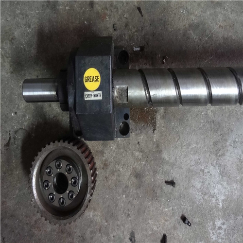 精密滚珠丝杆螺母总长2920mm有效行程2300mm 输入轴 25mm（卡套电