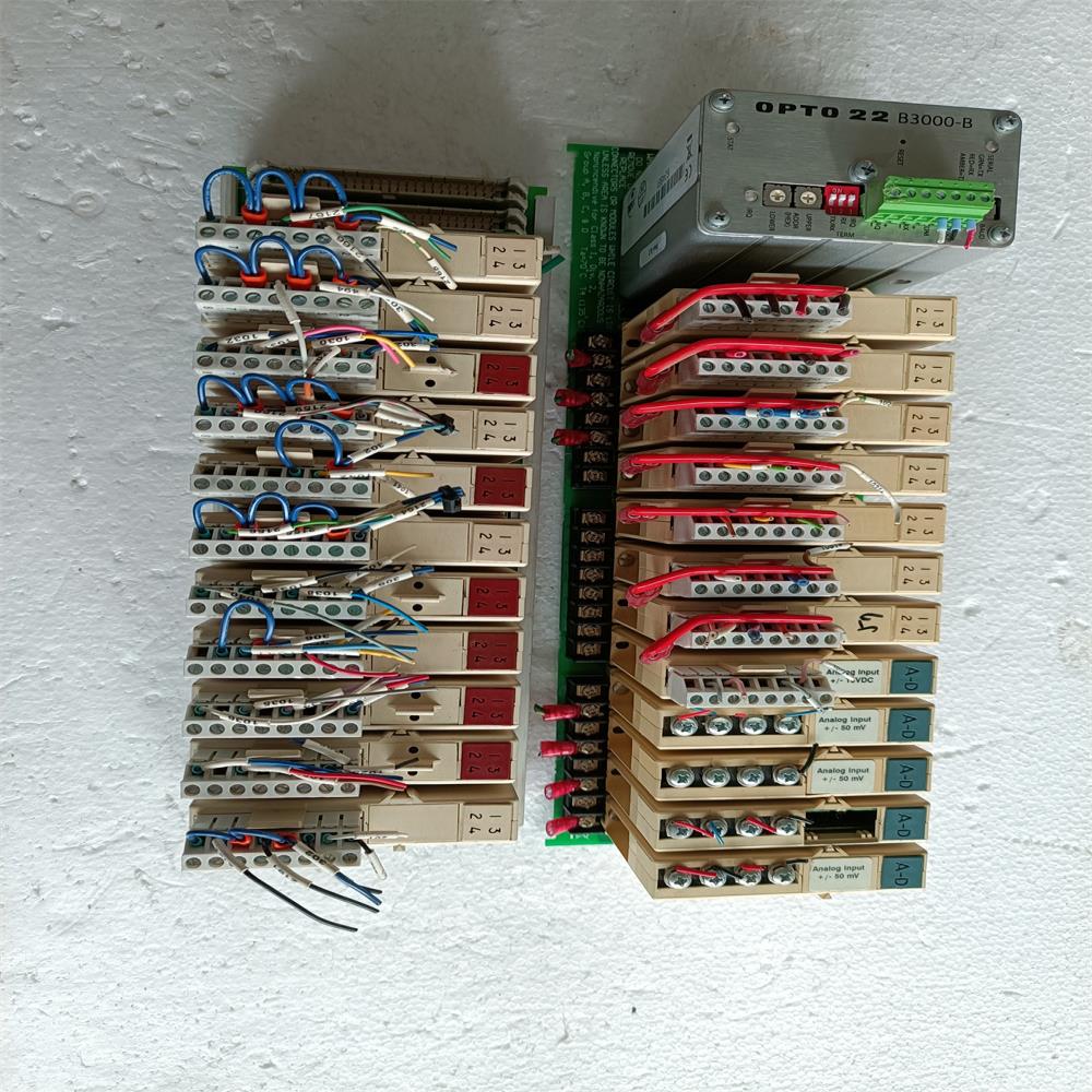 奥普图模块组  SNAP-IDC5D  SNAP-ODC5SNK  SNAP-AITM2  实拍图询