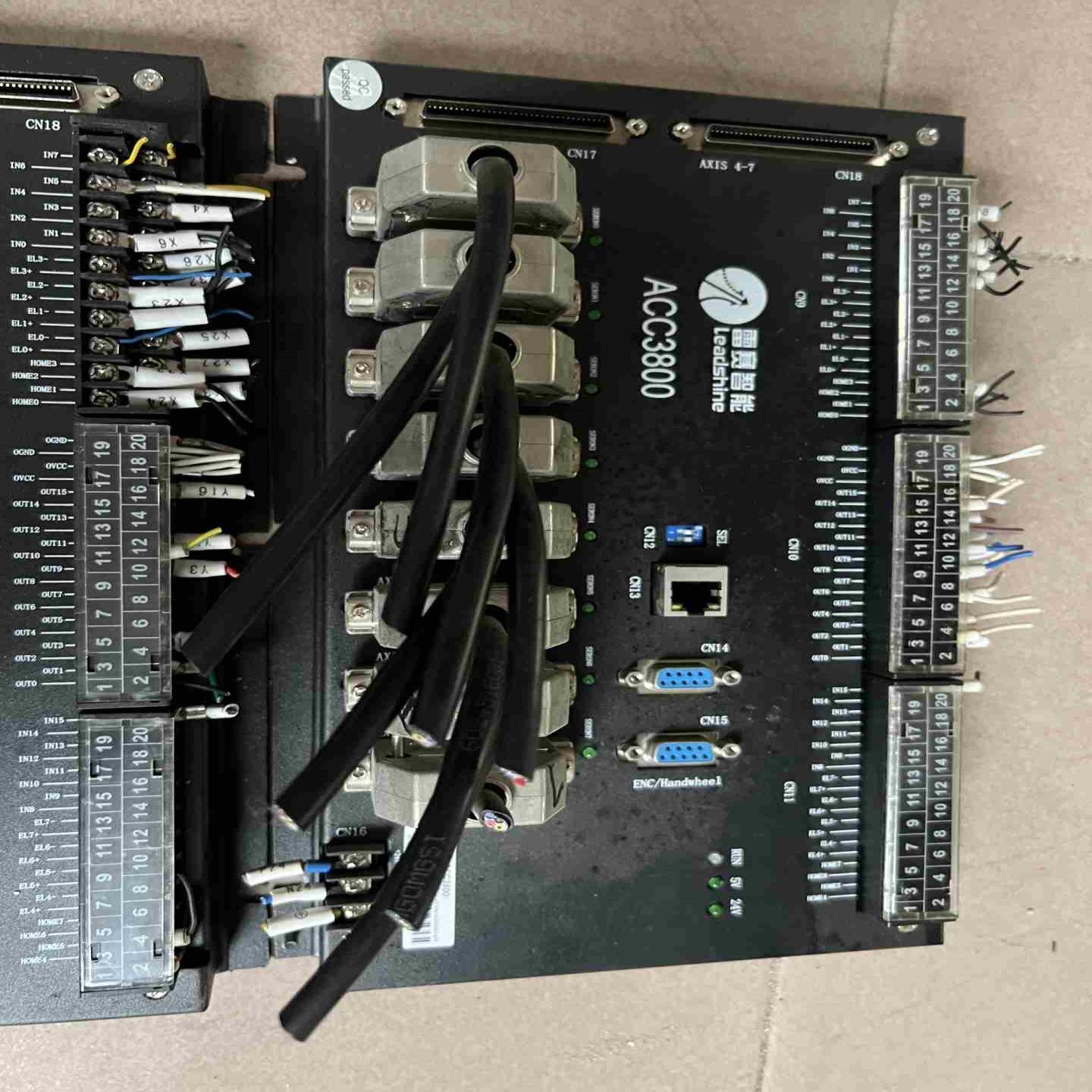 雷塞运动控制卡ACC3800接线盒二块230元配件不议价
