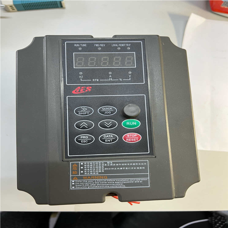 奥尔森AES 变频器,AES-P-1.5T3B,,成(崽崽配件)