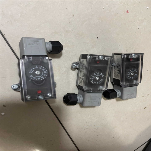 Krom/霍科德DG110VC1-6W(75455257)压（豆豆设备）