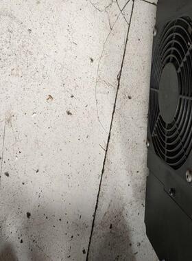 议~丹佛斯VLT5000-11KW变频器一台，成色可以，功能包好