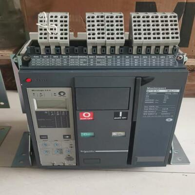 议价施耐德MT16N1 3P1600A框架断路器