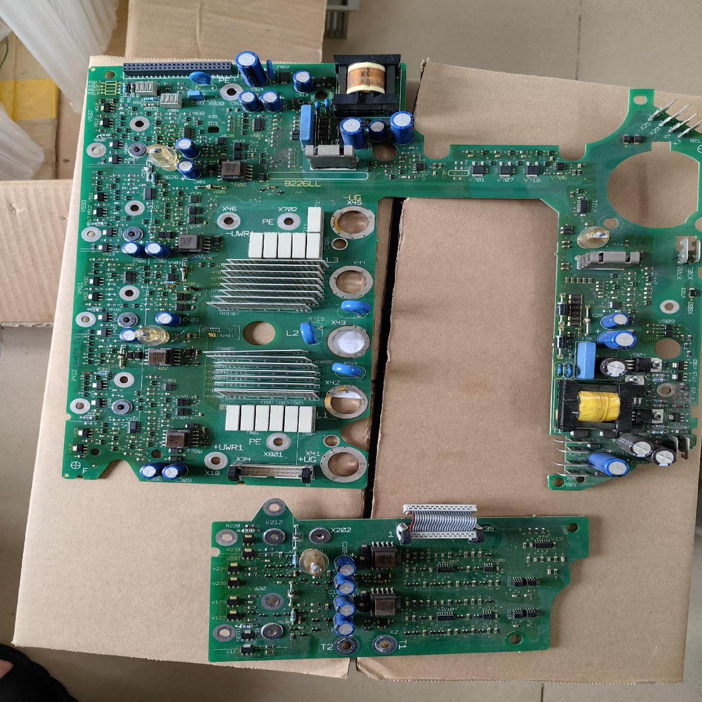 伦茨驱动板，8226Lp.4A.XX.V201，Lenze，(崽崽配件）