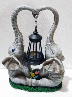 太阳能大象挂灯鸳鸯爱心双象防水太阳能灯笼户外雕像摆件