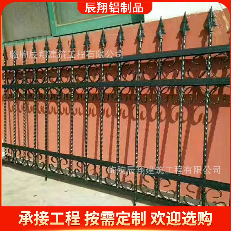 铁艺护栏工厂铁艺围墙栅栏别墅庭院围墙护栏景区防护耐用铁制护栏