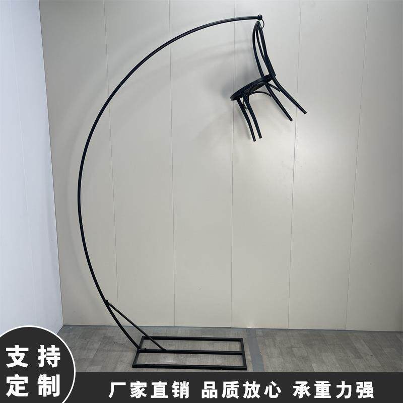 外贸弯钩支架欧式水晶灯铁艺架户外弧形吊灯支架挂钩路引展示架子图片