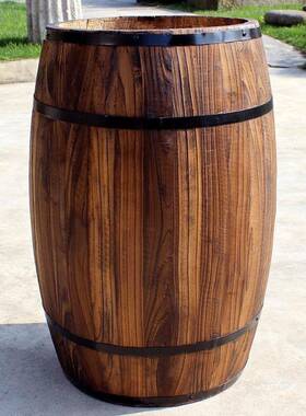 新款稳优质实木啤成WIU酒桶制复古造型重与自然庭院餐厅摆放厂家