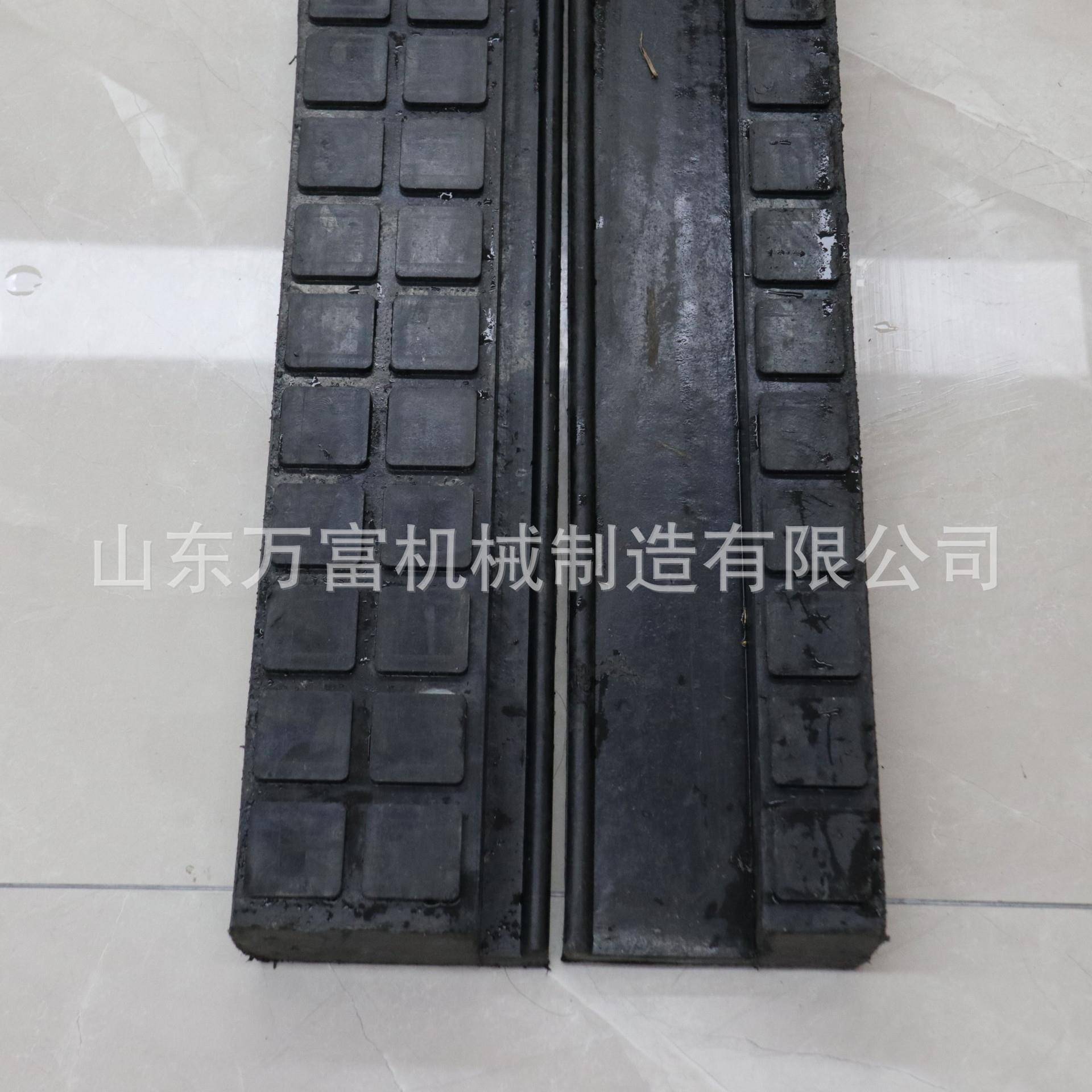 铁路P压50橡胶垫板磨新三护型带轨用橡胶道口板耐耐P50高平交道口