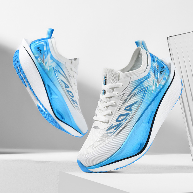 安德詹姆斯2025新款竞速跑鞋