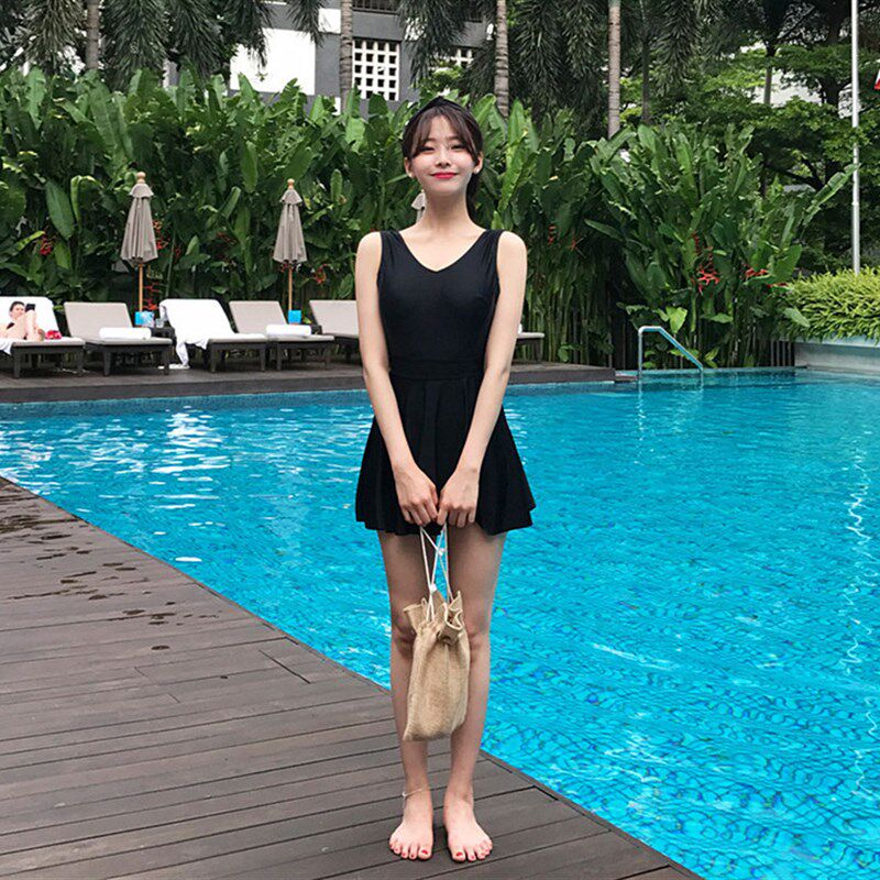 速发裙版新款可爱甜美小清韩保守遮肚漏背聚拢平角分体新式