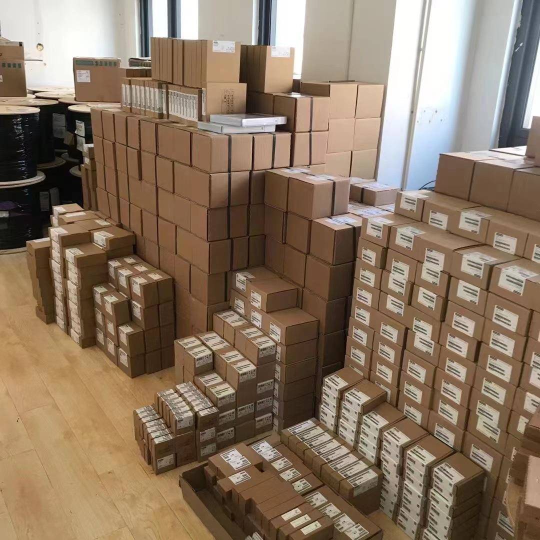 6AV86648CC113AX0西门/子7寸0寸触摸屏6AV664-0CC116AV6648-10-3A