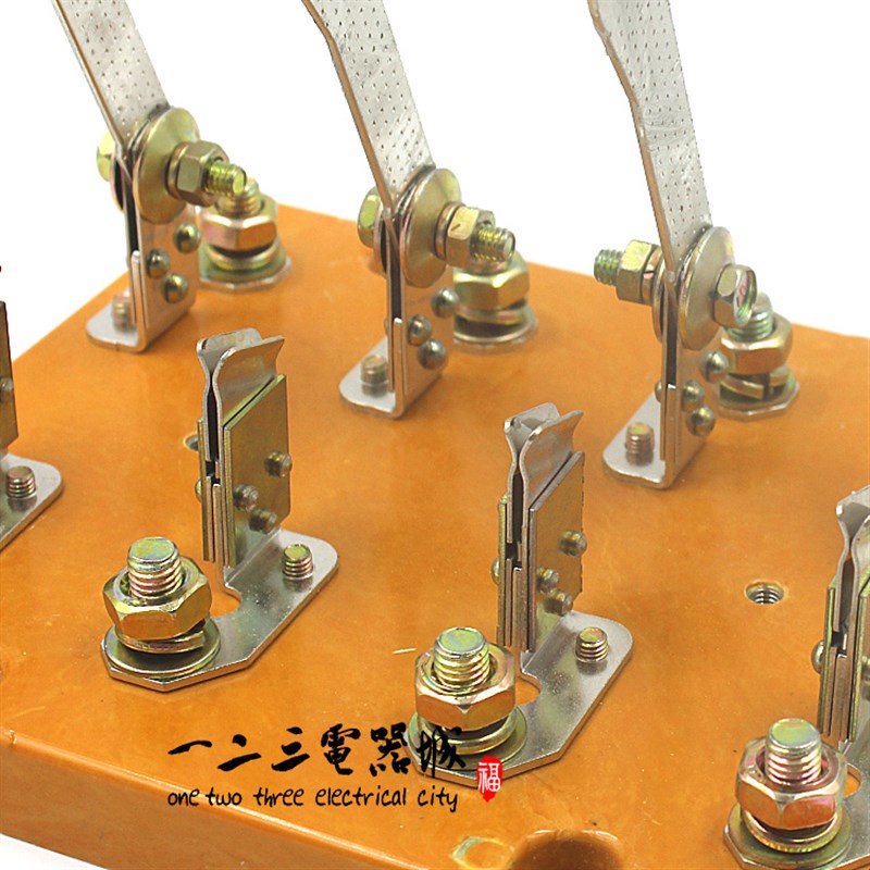 HD11F-1g00/48 100A 三相四线单投刀闸 隔离开关 刀开关加厚铜闸