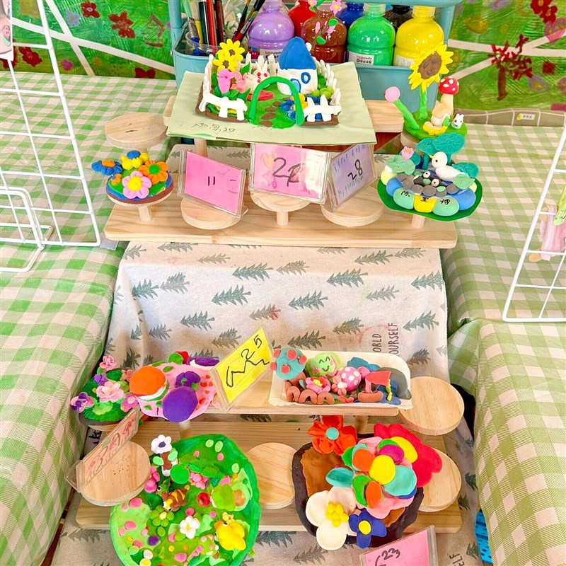 速发美工区作品展示架幼儿园手工黏土架子木片春天主题自然角布置