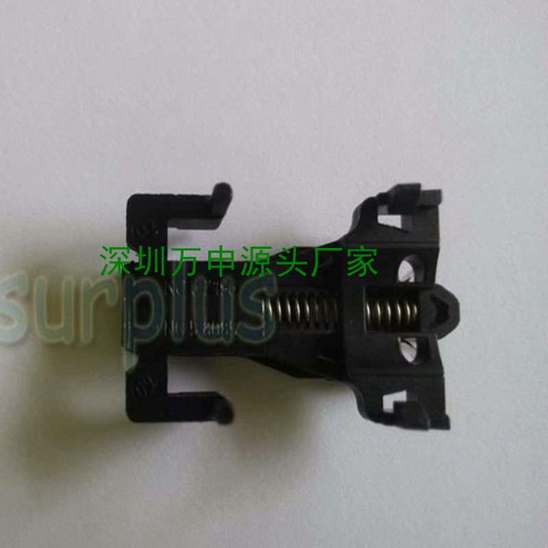 100个袋 上汽SAIC TRW 00058085F 开关【议价】