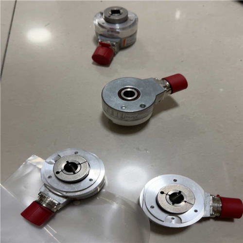 议~Type: 8.5873FS3.0444.G322.S100