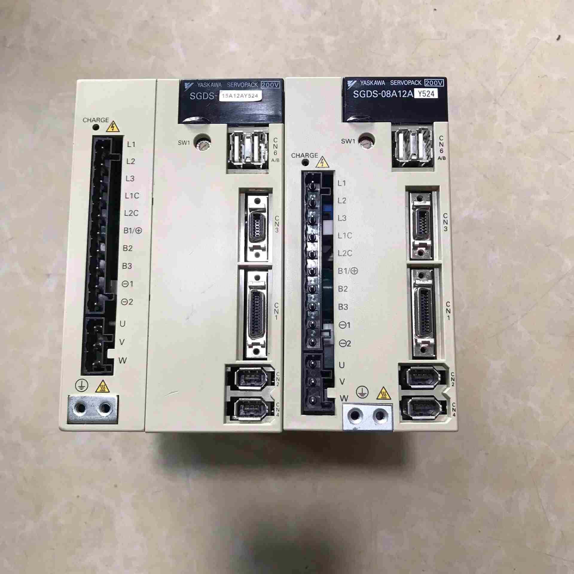 议~SGDS-15A12AY524，SGDS-08A12AY52