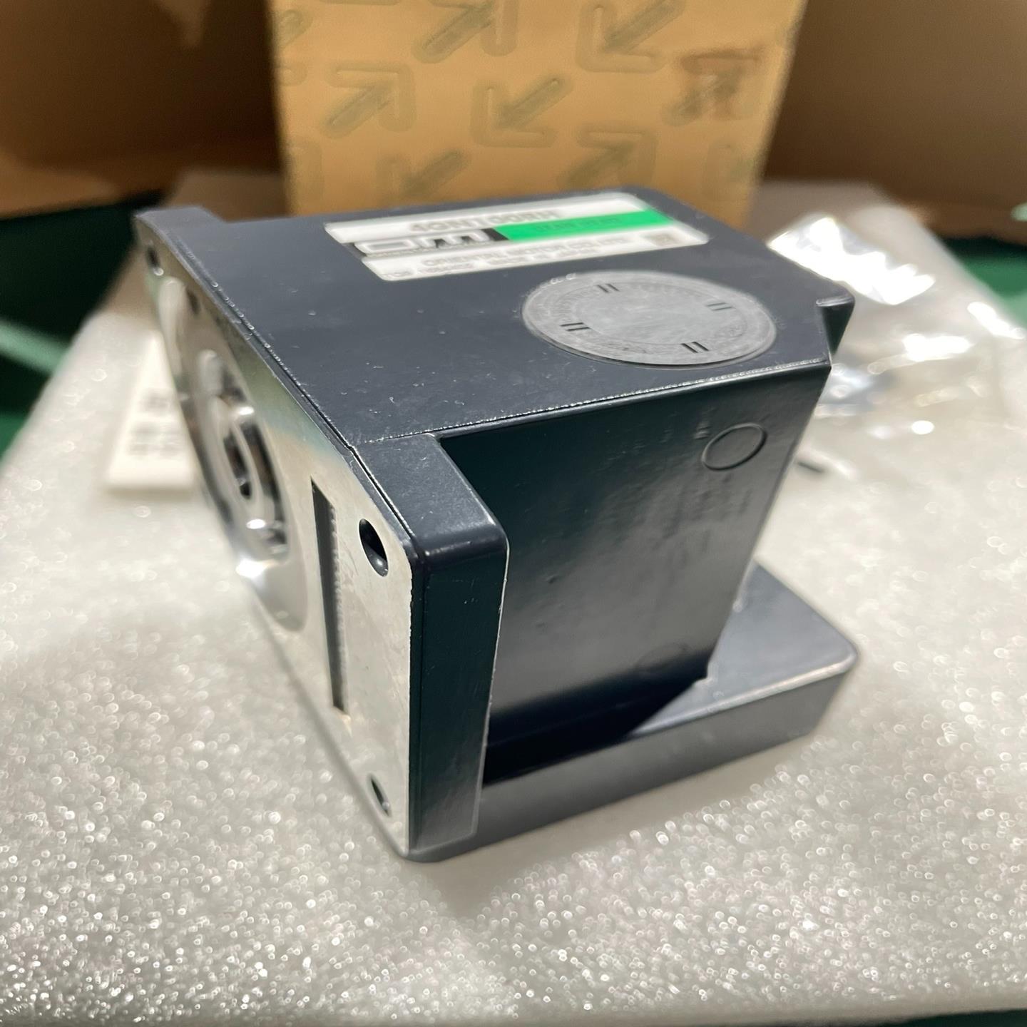 议~原装OM东方直交轴中空轴减速机4GN100RH