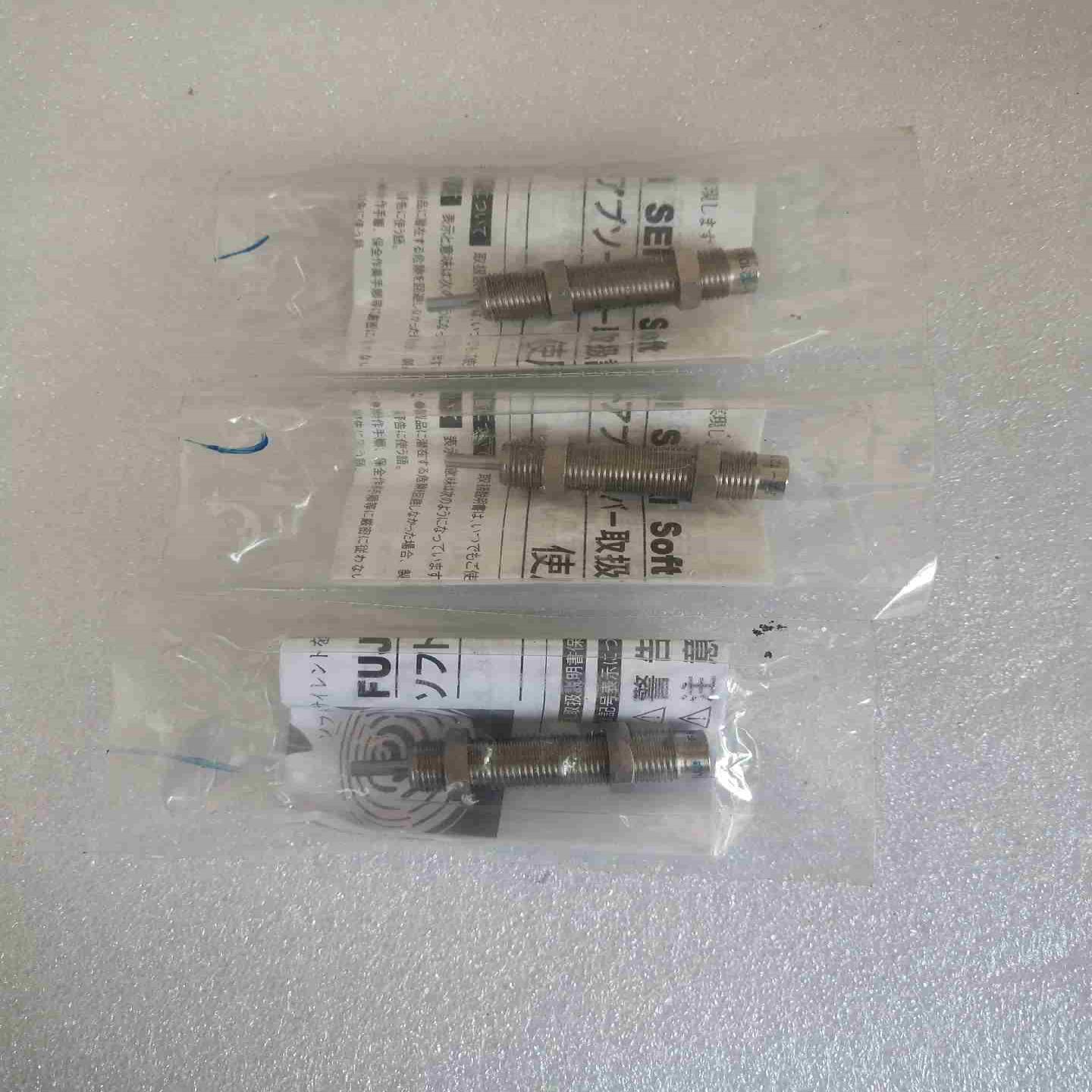 FUJI    FA-1210KB2-S缓冲器 如图议价