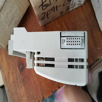 ABB。。3BSE020508R1 PR：C。。SE0427（憨憨电子）