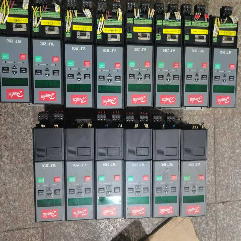 丹佛斯VLT2915PT4B20STR0DBF00A00C1（耶耶电子）