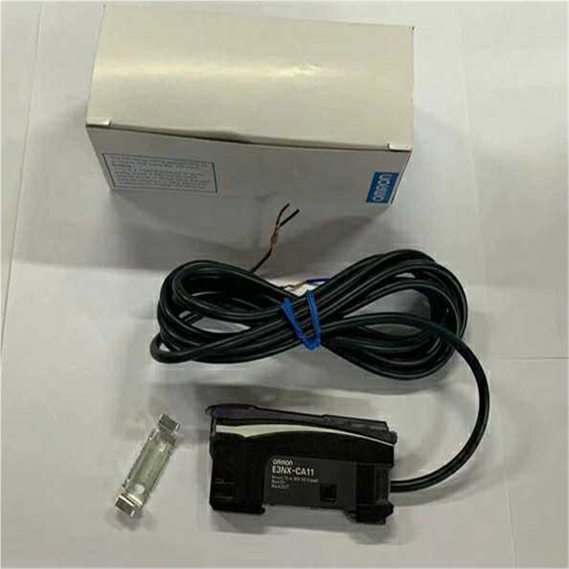 【顺庆】E3NX-CA11 2M Omron/欧姆龙 光纤放大器 现【议价】