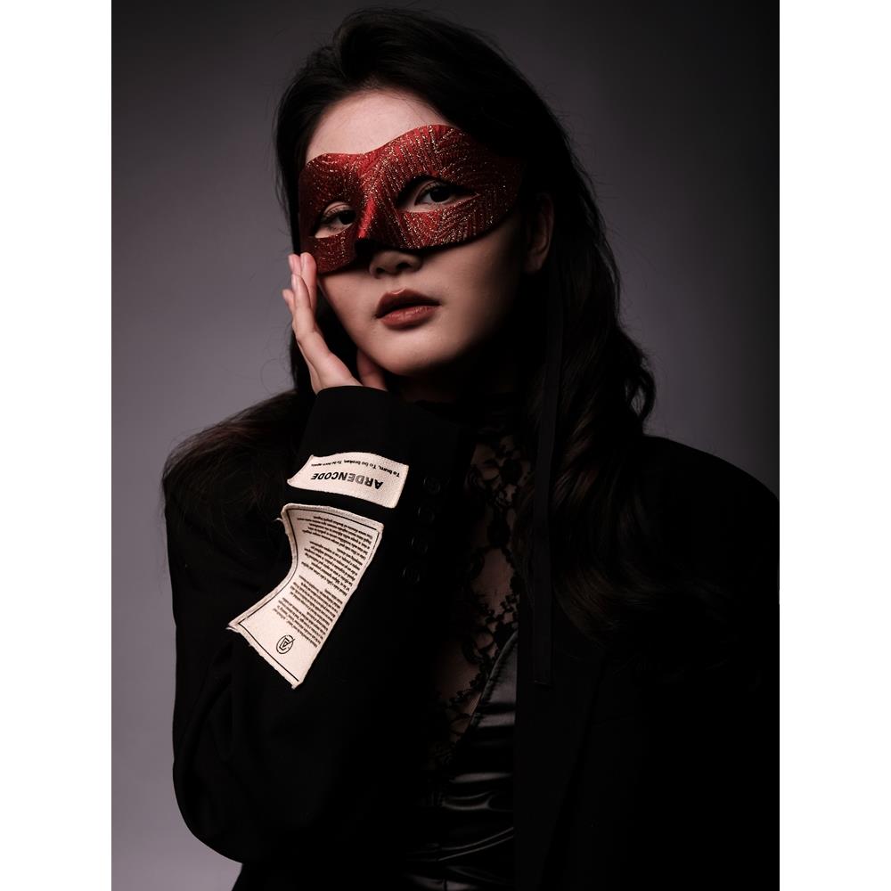 燕尾蝶女士半脸手工制作面具演出造型舞台红色抖音万圣圣诞节年会