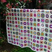 小雏菊钩花间色儿童沙发空调卧室床罩盖毯子祖母方格休闲毯 毛毯