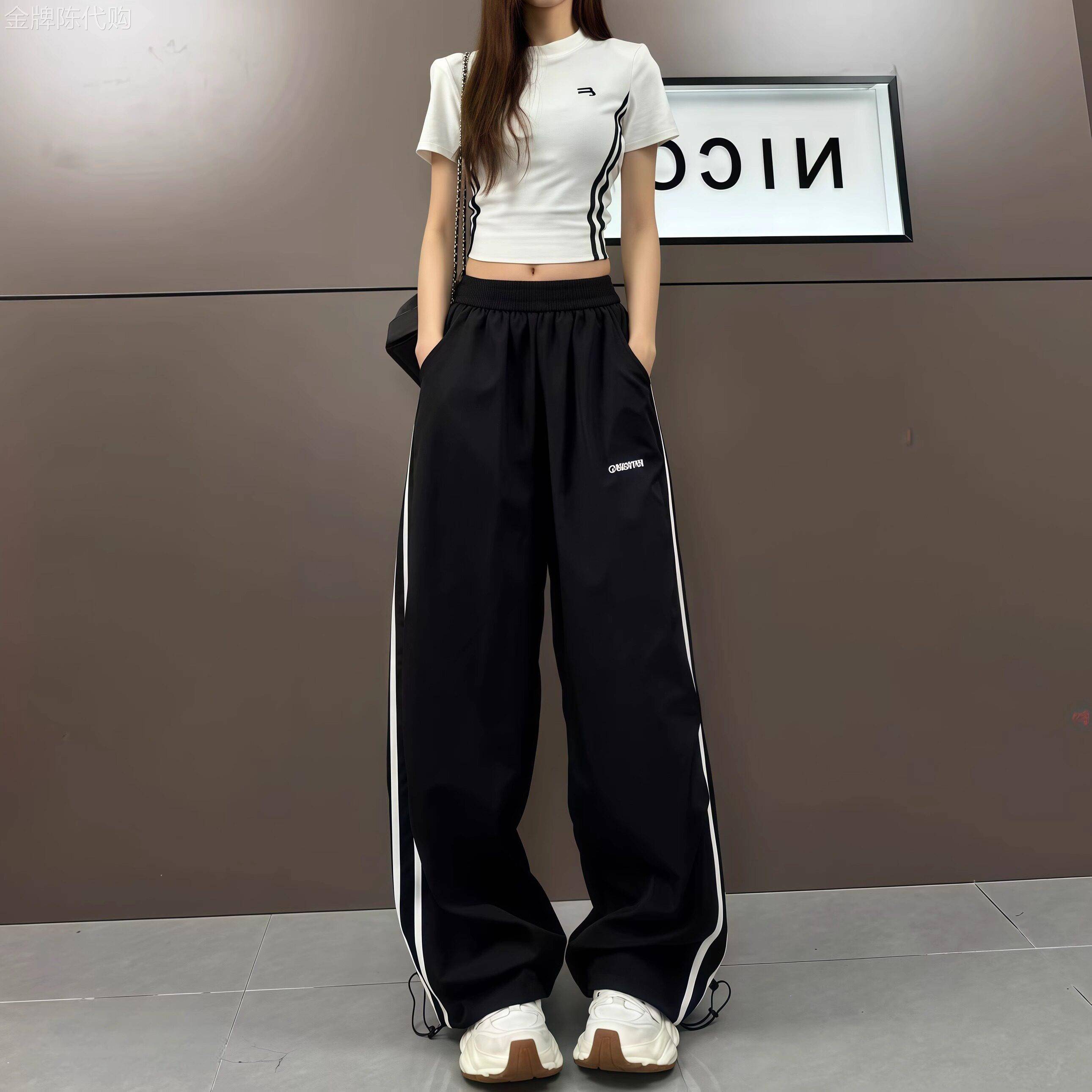 美式侧边条纹冰丝工装裤女装2026夏季流行单品高腰阔腿速干运动裤
