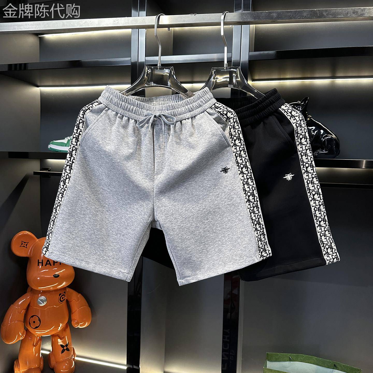 夏季拼接织带条纹刺绣运动休闲短裤男潮牌宽松轻奢沙滩五分五分裤