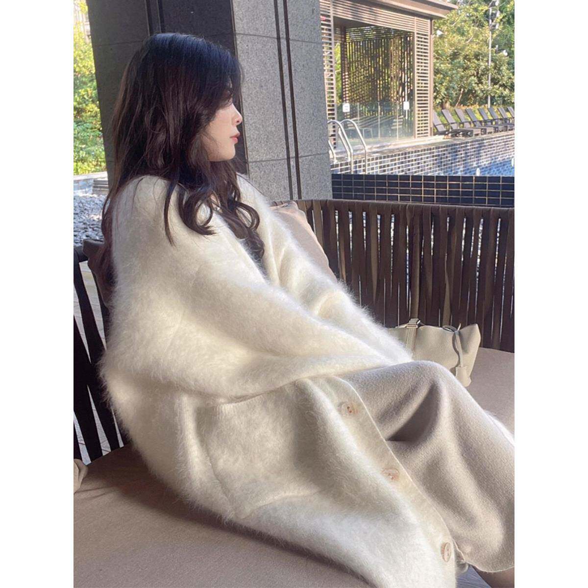 专柜2025秋新款彷水貂绒慵懒风针织开衫女气质羊毛中长款毛衣外套