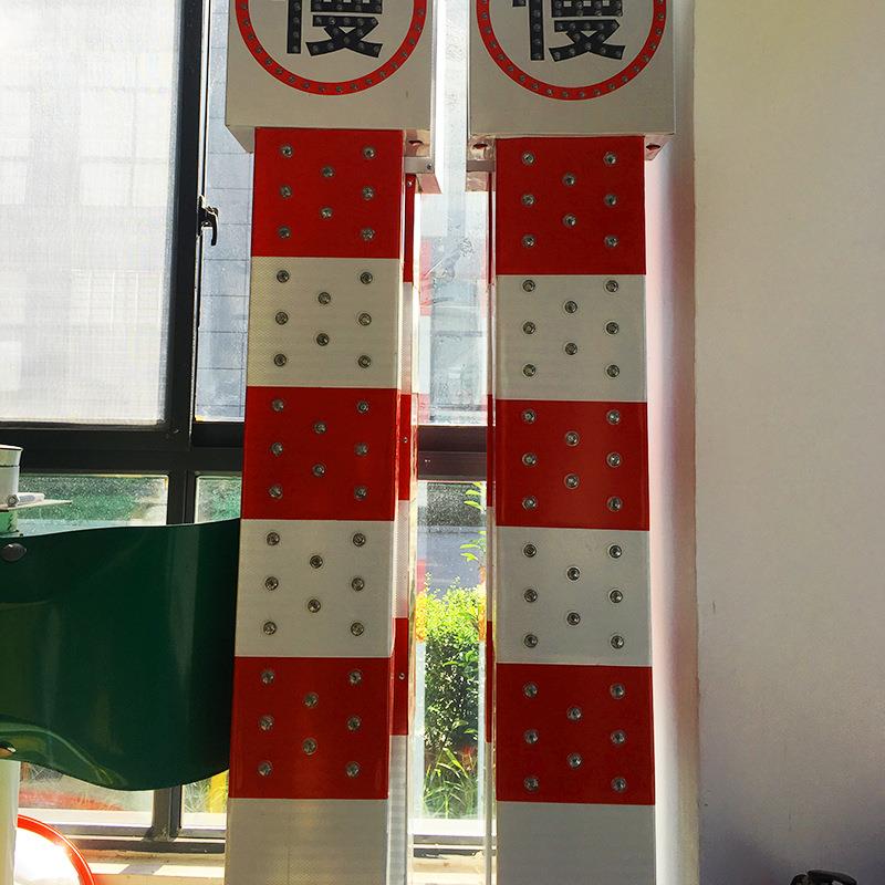 太阳能警07立柱防撞减速慢标行立柱示牌交道通安全标示示路减速设