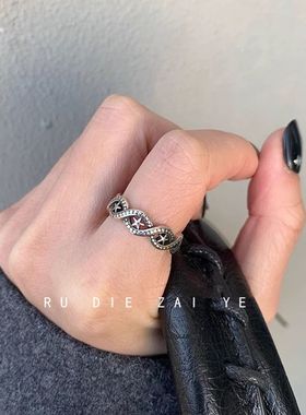 桃思竹麻花星星相间戒指