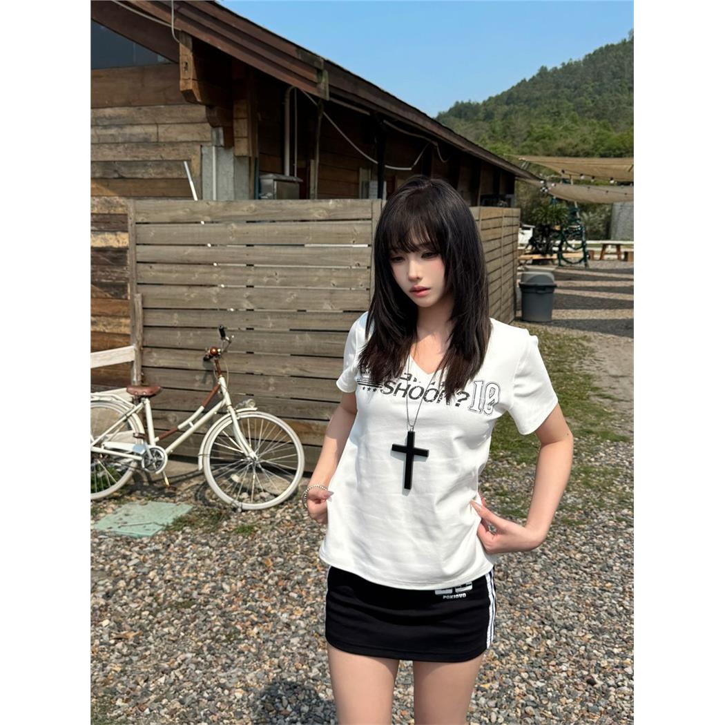 纯棉v领正肩短袖t恤女白