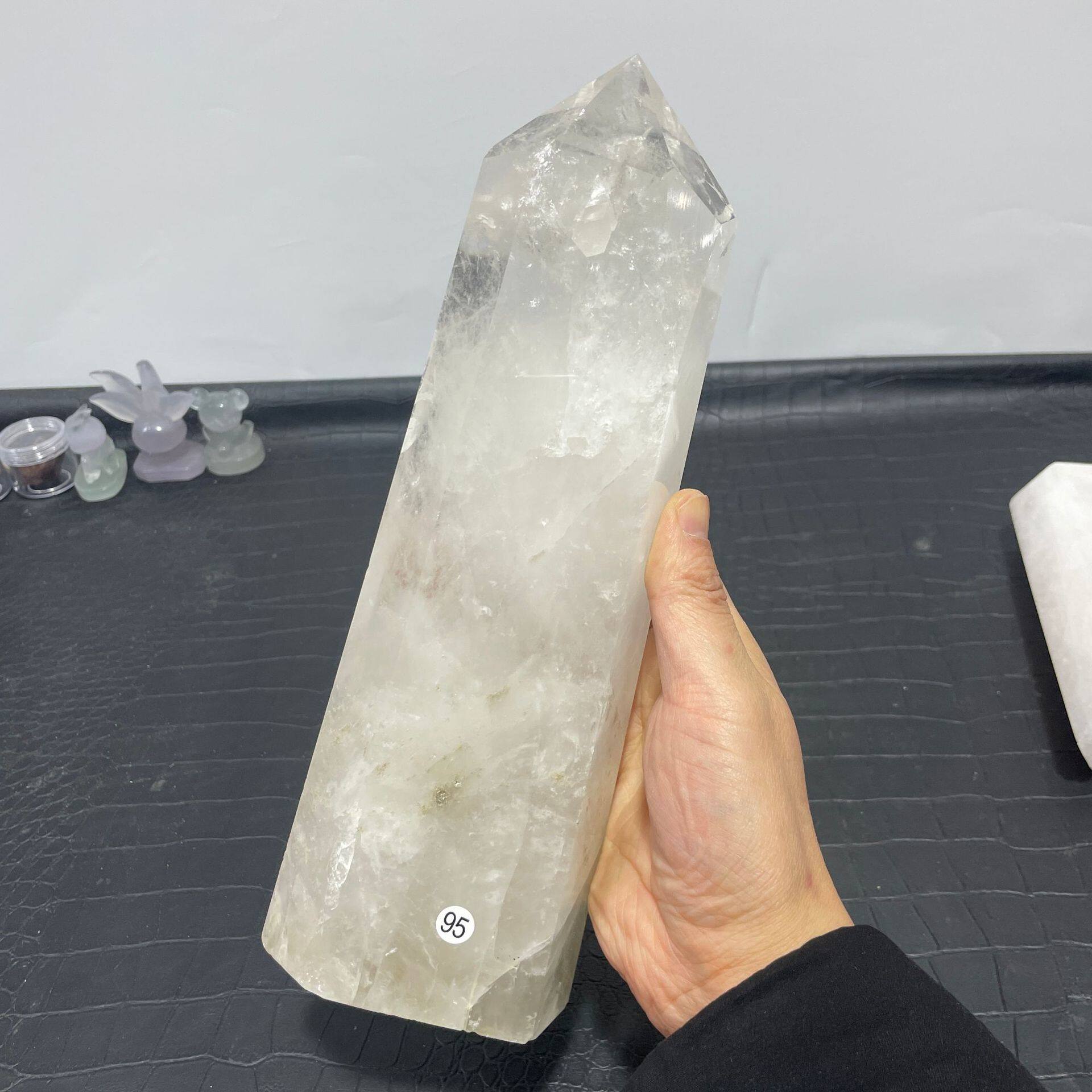 天然白水晶原石打磨单尖六棱柱子水晶大柱子居家办公桌面大摆件